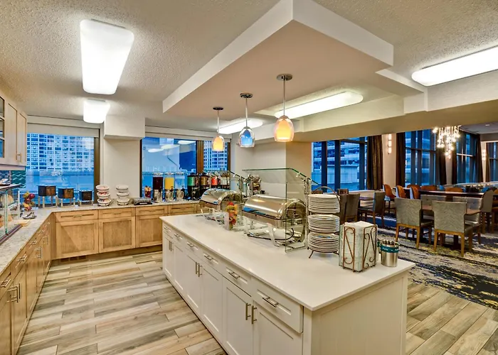 Homewood By Hilton Chicago-downtown 3*