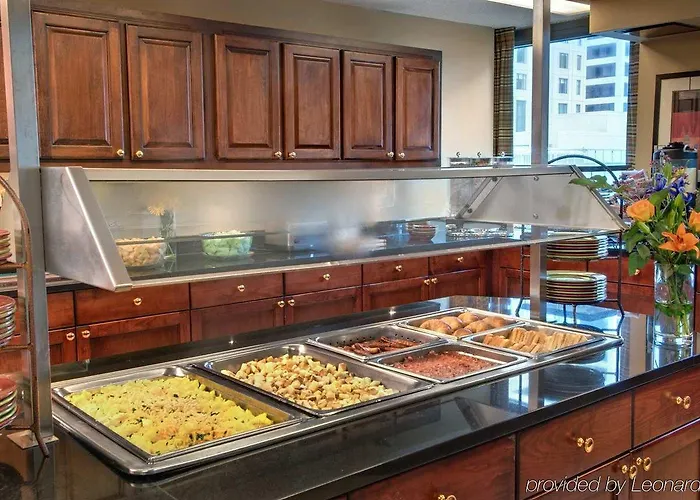 Hotel Homewood By Hilton Chicago-downtown 3*